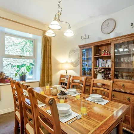 3 Bed In Oc-ds1009 * Hawes